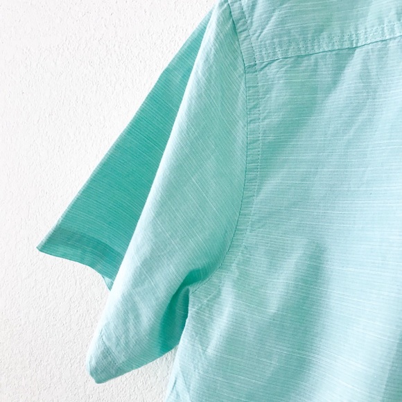 nwot | men’s mint blue casual button down tee - Picture 6 of 8